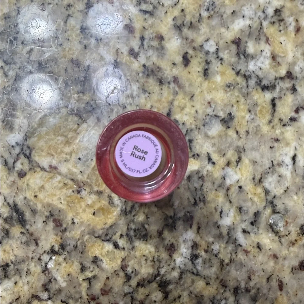 Kulfi Main Match Concealer in Rose Rush 0.17oz/5ml
